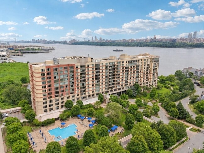 8100 River Rd