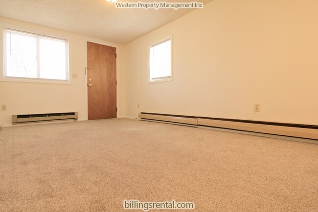 Building Photo - 2418 Pine St Unit #404