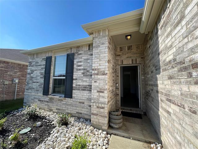 Photo - 2408 Barzona Dr