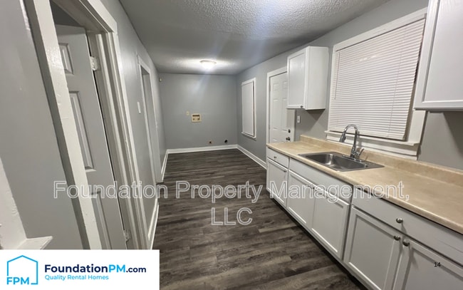 Photo - 444 Glankler St