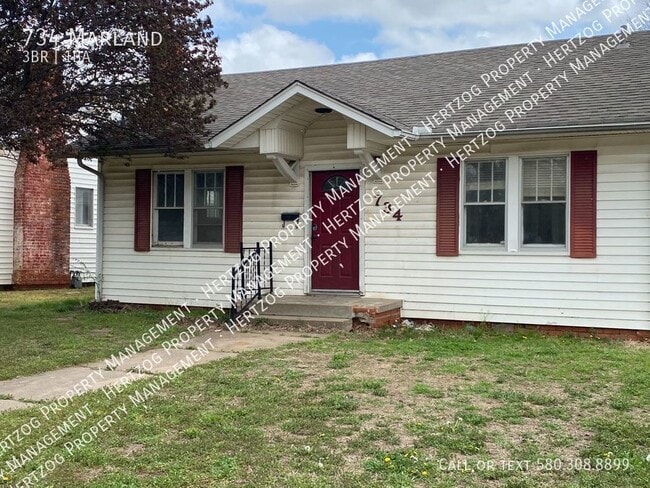 Photo - 734 Marland-