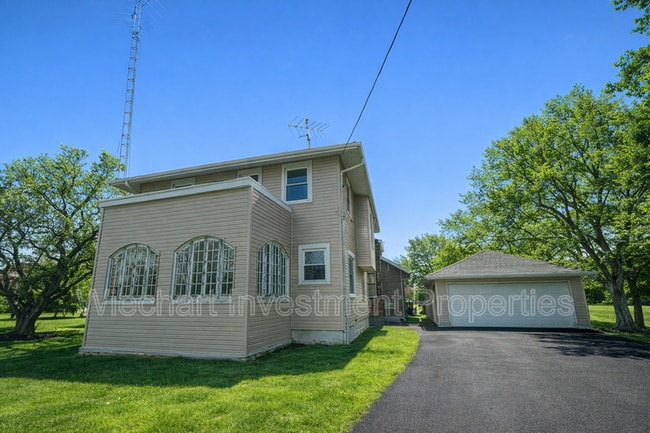 Photo - 1139 W Market St