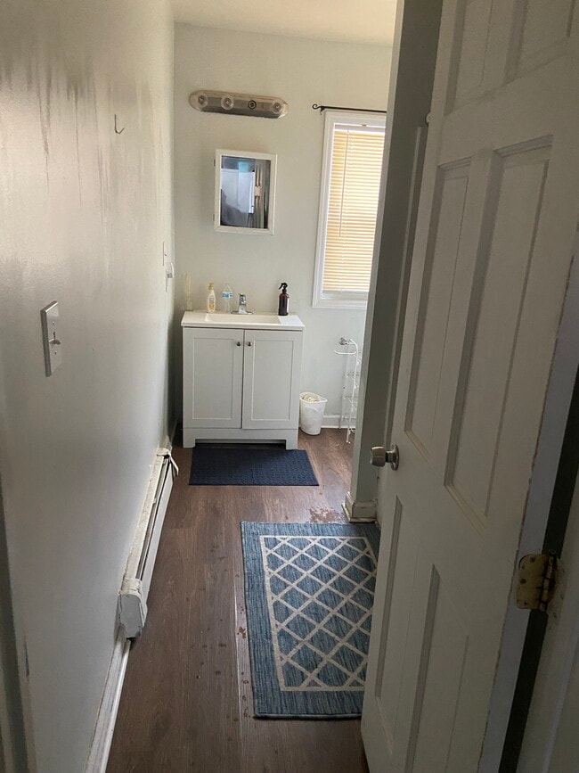 Photo - 43 Bradway Ave