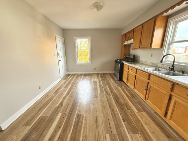 Photo - 13 Brooks Ave Unit 2A