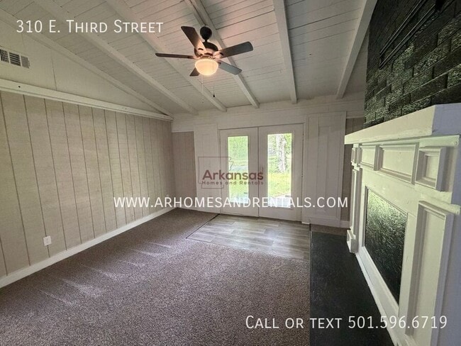 Photo - 310 E. Third Street-