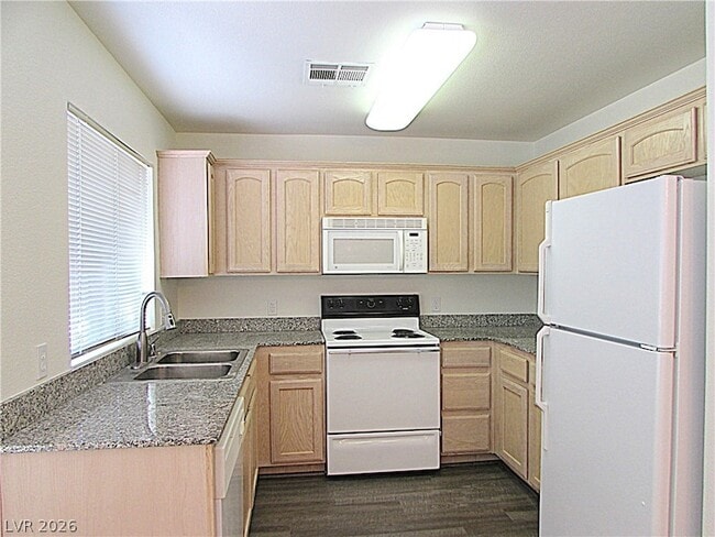 Photo - 8404 Tiger Woods Ave