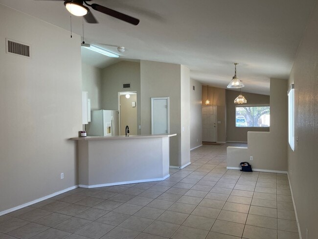 Photo - Freshly painted 4Bdm 2Ba Home, in a well desired location! will not last long!