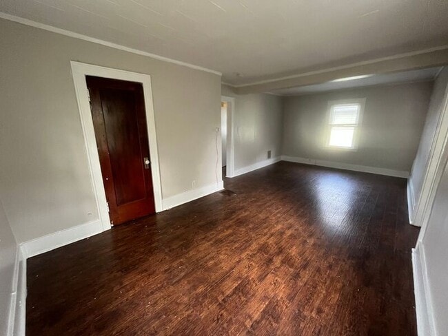 Building Photo - 430 Thurston Rd Unit 430 Thurston UP