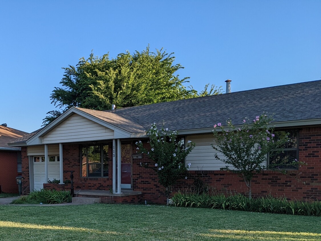 Photo - 113 W Pratt Dr (Midwest City, OK)