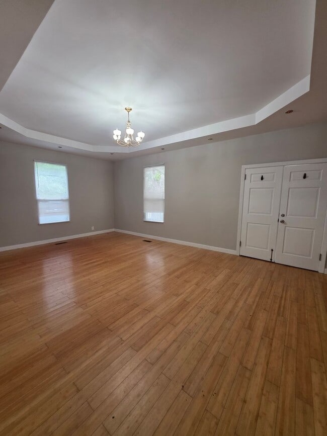 Photo - Spacious Downtown Monticello Home for rent