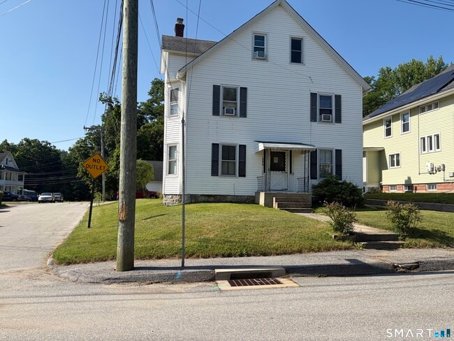 Building Photo - 46 Broad St