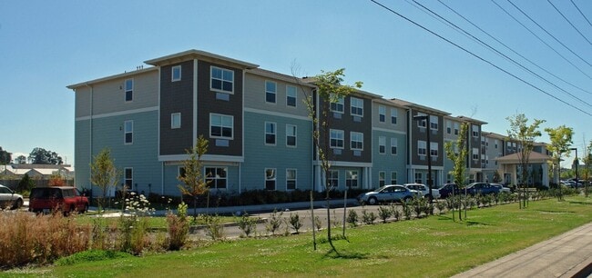 Photo - 3524 Fisher Rd NE