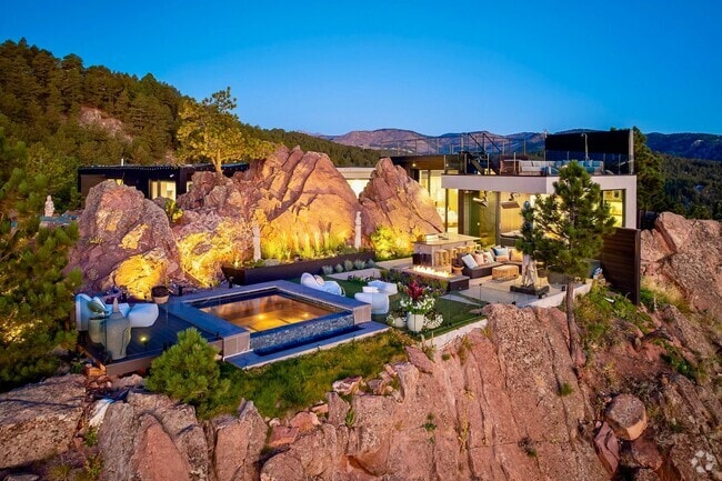 Building Photo - Private Foothills Sanctuary Minutes from D... Rental