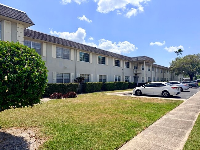 Photo - 1560 McKinley St Unit 115w