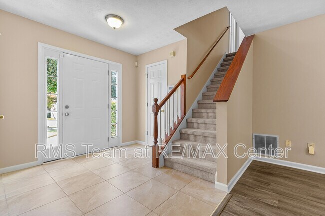 Photo - 3525 Park Bluff Ln NW