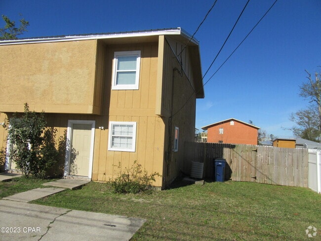 Building Photo - 1013 Spring Ave Rental