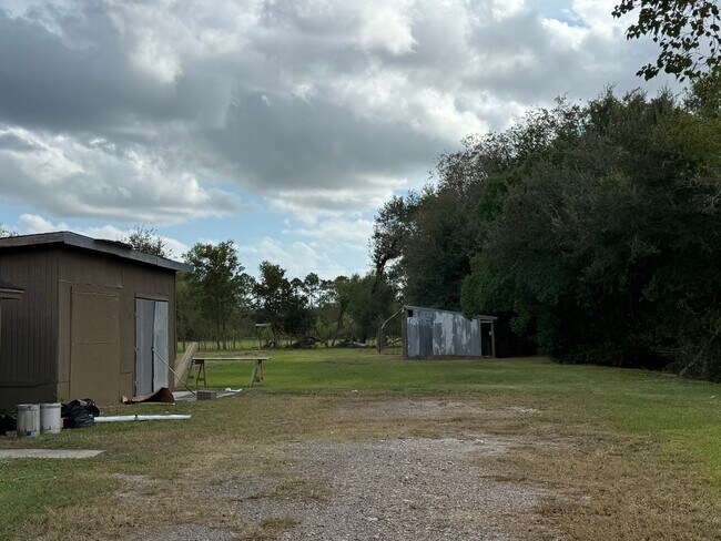 Photo - 11831 FM1764