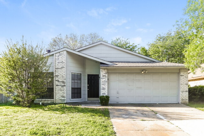 Building Photo - 2406 Wildbriar Dr Rental