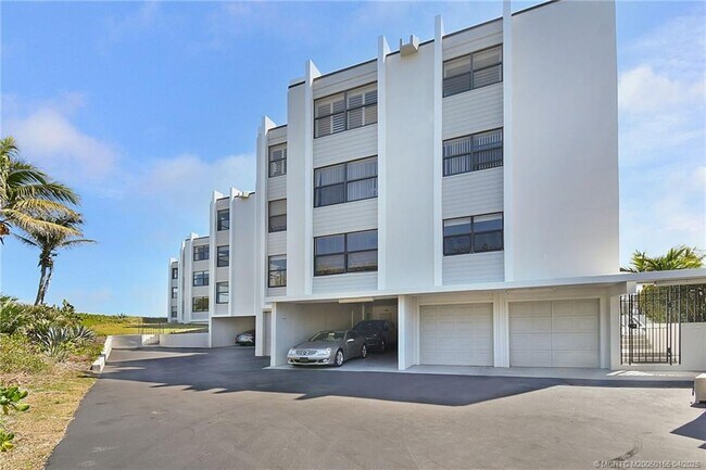 Building Photo - 1289 NE Ocean Blvd Unit 11
