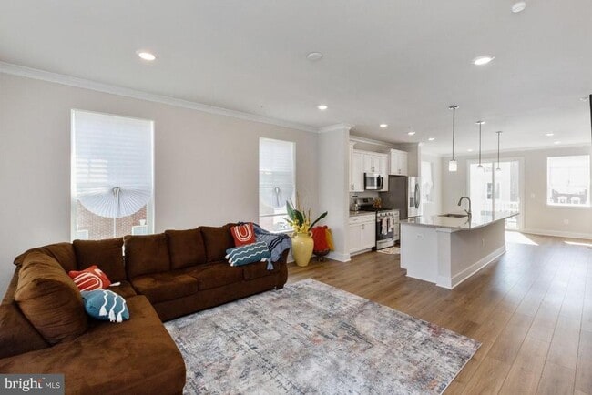 Building Photo - 11488 Mary Shelley Pl