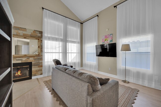 Photo - Solar Panels= No Nv Energy bill!! 3 Bed 2....