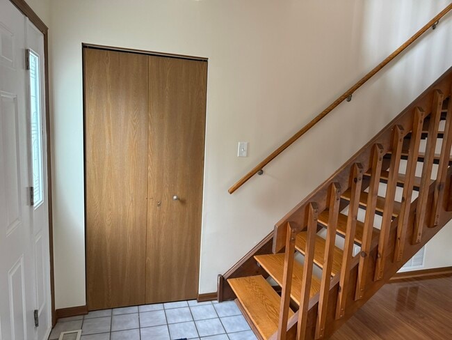 Photo - 15546 Whitehall Ln