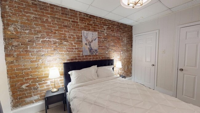 Photo - 7 Linden St Unidad room