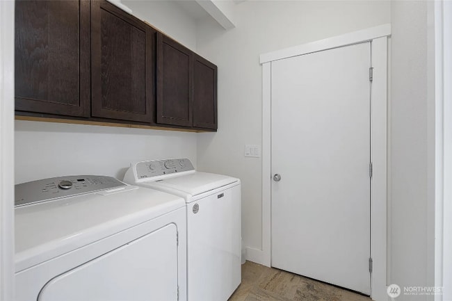 Photo - 85 Gerard Ln