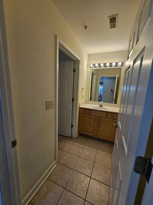Photo - 1215 N Middleton Dr Unit The Commons