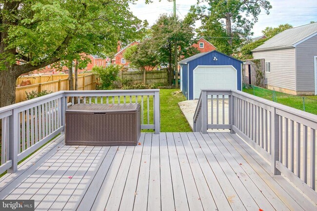 Photo - 2817 Onyx Rd