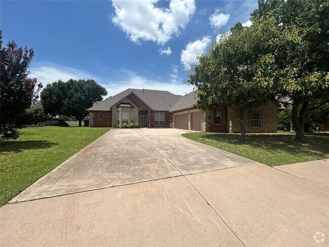 Building Photo - 16521 Fenwick Blvd Rental