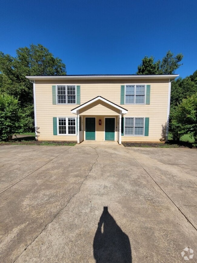 Building Photo - 101-103Mario Unit 101 Rental