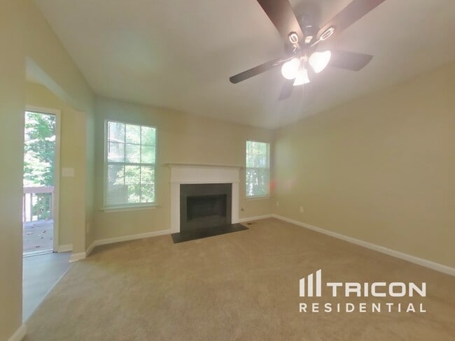 Photo - 2178 Serenity Dr NW