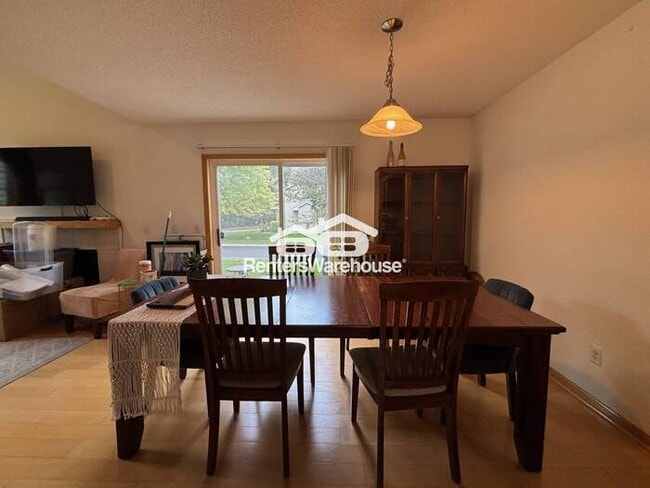 Photo - Rare Opportunity, Move Now into 2 bed 1.5 ...