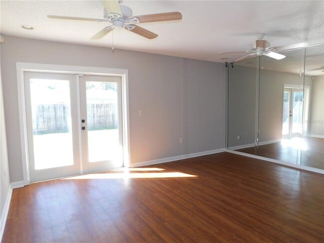 Photo - 508 65th Ave W