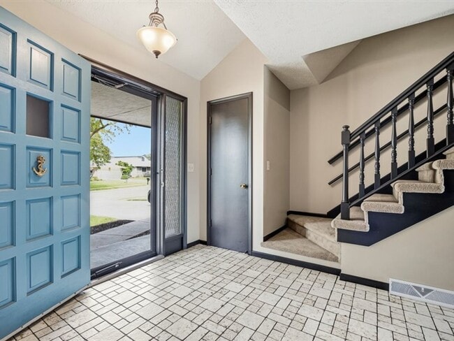 15665 Fountain Hills Dr