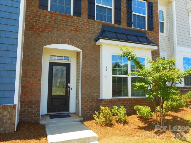 12715 Wandering Brook Dr