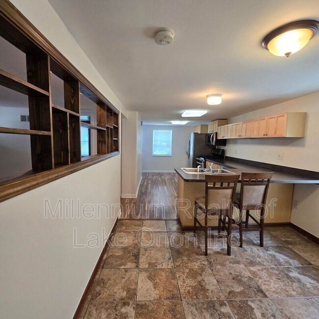 201 W New York Ave