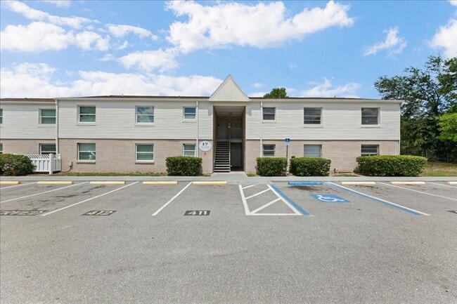 Photo - 7210 N Manhattan Ave