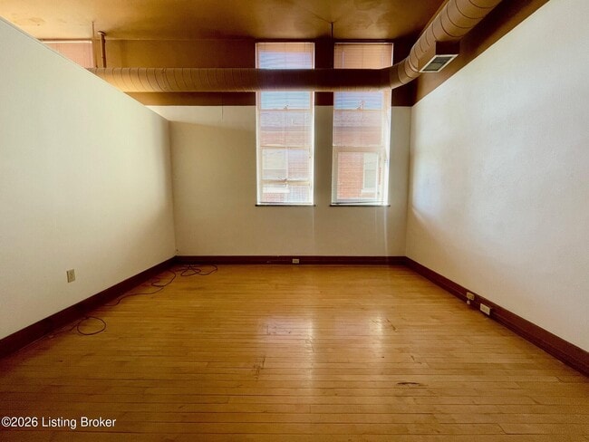 Photo - 1516 Hepburn Ave Unit 4