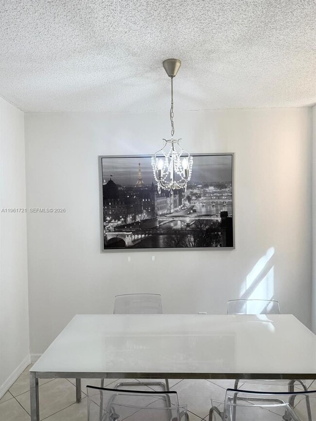 Photo - 19501 E Country Club Dr Unit 9104