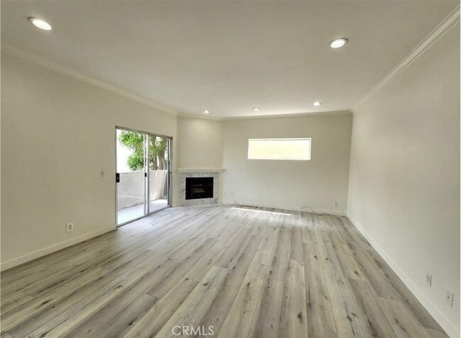 Photo - 14631 Dickens St Townhome