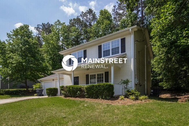 3 Bedroom Pet-Friendly Home in Loganville, GA with Main Street Renewal