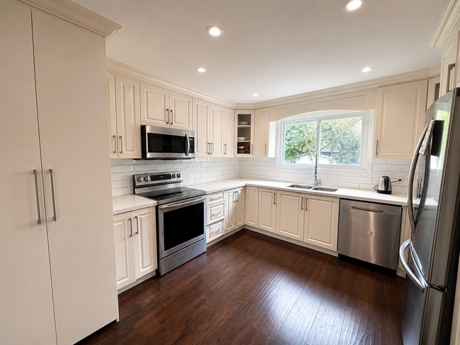 Photo - 41 Woodville Av