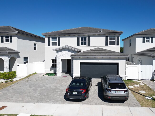 Building Photo - 21331 SW 127th Ct