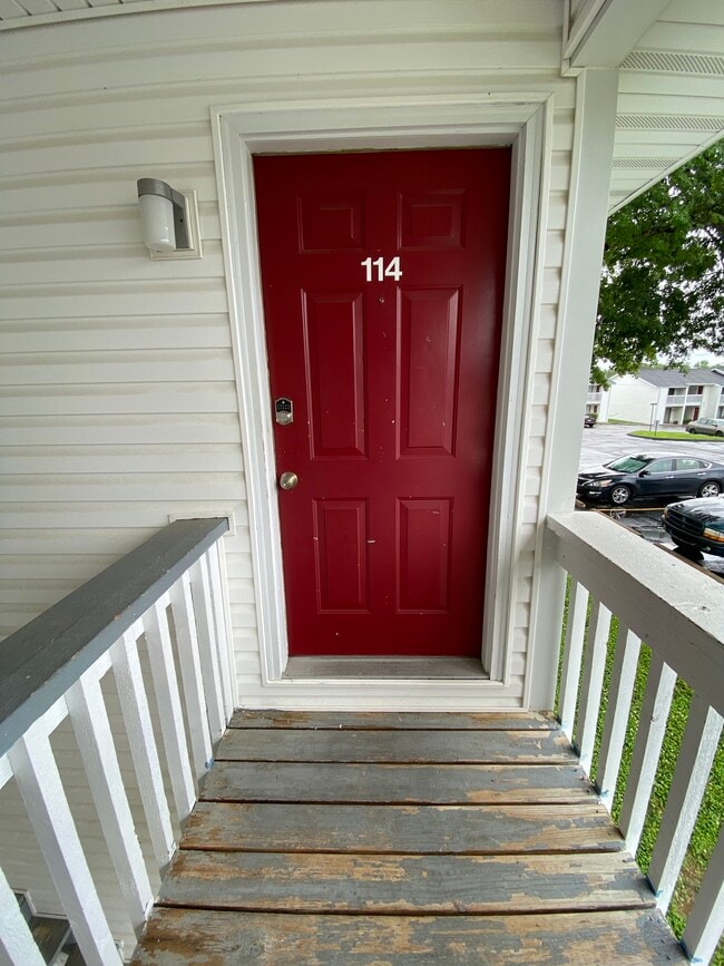 Photo - 114 Sandstone Ct