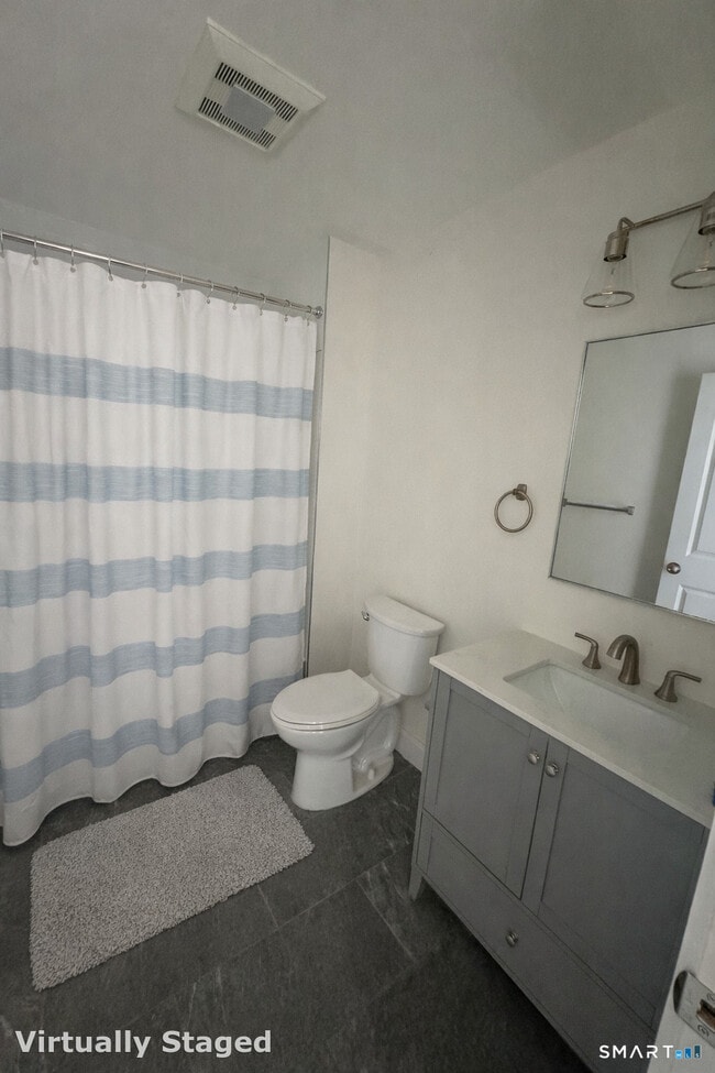 157 Green St Unit 2B