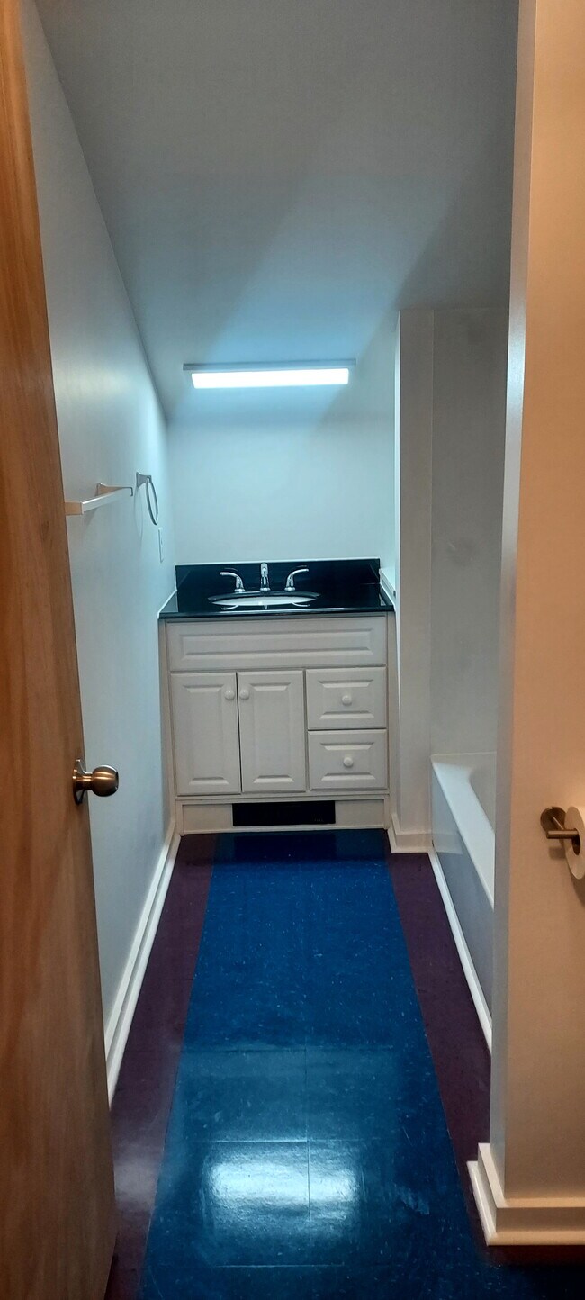Photo - 321 N Fulton St Unit #1
