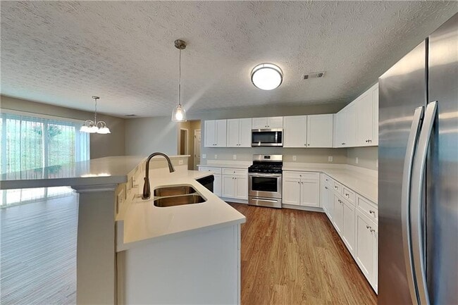 Photo - 2068 White Top Rd SE