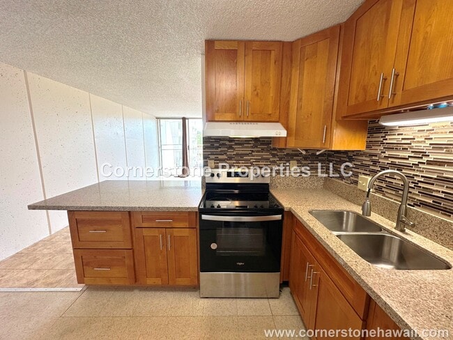 Photo - 95-2057-2057 Waikalani Pl